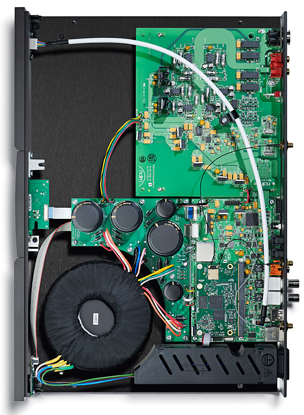 Internal view of Naim ND-555 Streamer components